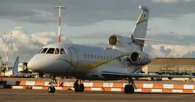 Falcon 900 LX