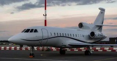 Falcon 900 LX