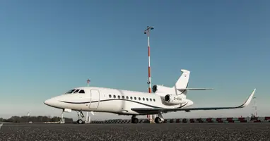 Falcon 900 LX