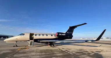 Phenom 300