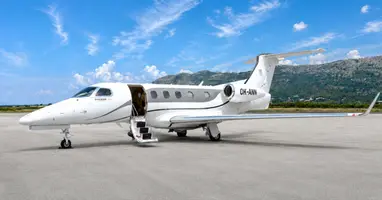 Phenom 300