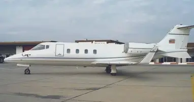 Bombardier Learjet 55 C — private jet