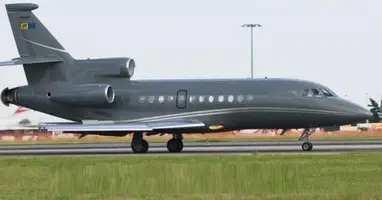 Dassault Aviation Falcon 900 — private jet