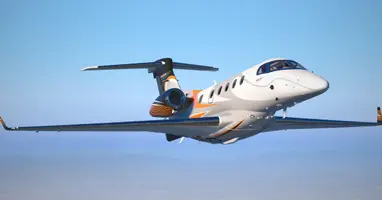 Embraer Phenom 300 — private jet