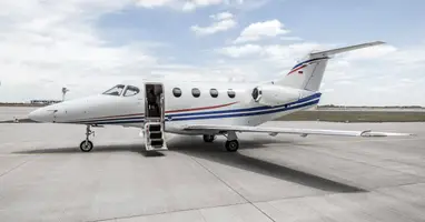 Hawker Beechcraft Premier 1 — private jet