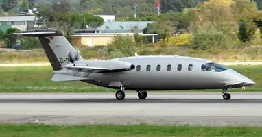 Piaggio Avanti II