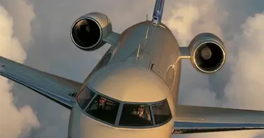 Challenger 604