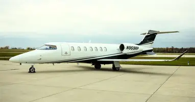 Learjet 70