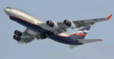 Il-96-400T