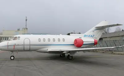 Hawker 900XP