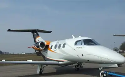 Phenom 100