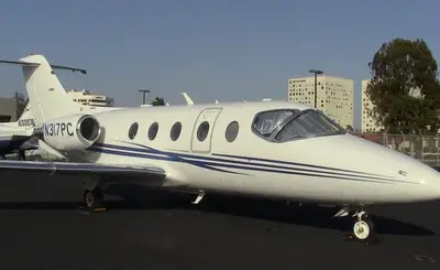 Hawker 400XP