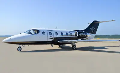Hawker 400A