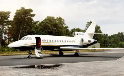 Falcon 900 LX