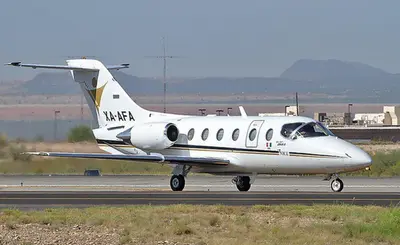 Hawker 400A