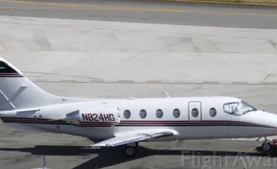 Hawker 400A