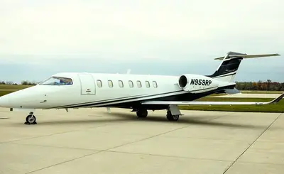 Learjet 70