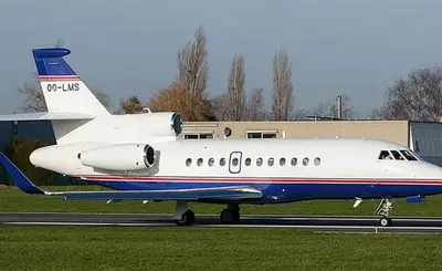 Falcon 900 LX
