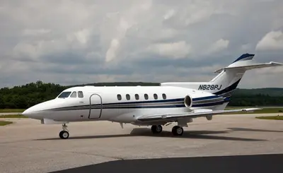 Hawker 700A