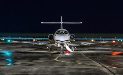 Hawker 700A