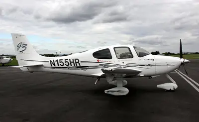 Cirrus SR 22