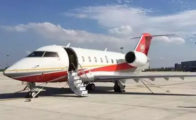 Challenger 605