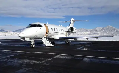 Challenger 300