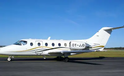 Hawker 400A