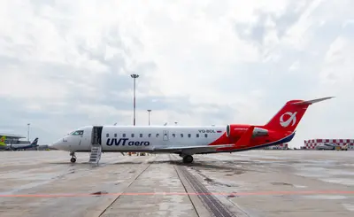 CRJ 200