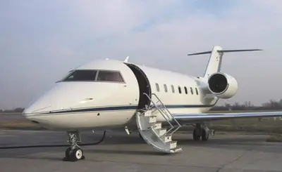 Challenger 604