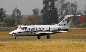 Hawker 400A