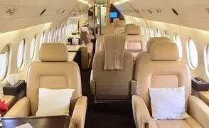 Falcon 900B