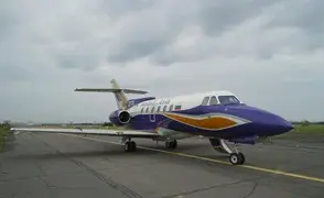 Hawker 700A