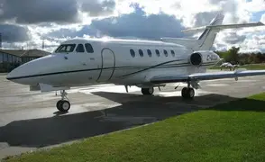 Hawker 700A