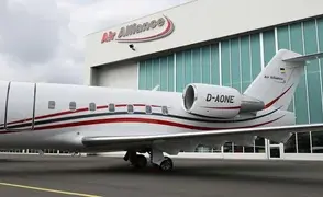 Challenger 604