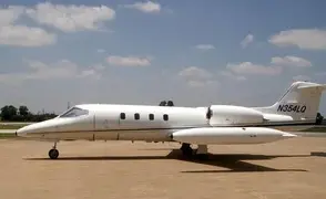 Learjet 35
