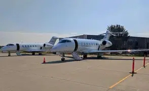 Challenger 300