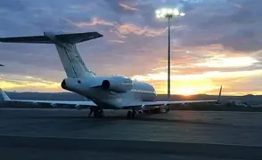 Challenger 300