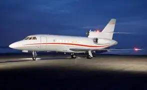 Falcon 900B