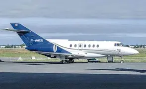 Hawker 1000