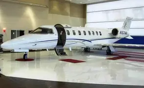 Learjet 75