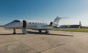 Challenger 300