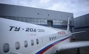 Tupolev TU-204-300 VIP