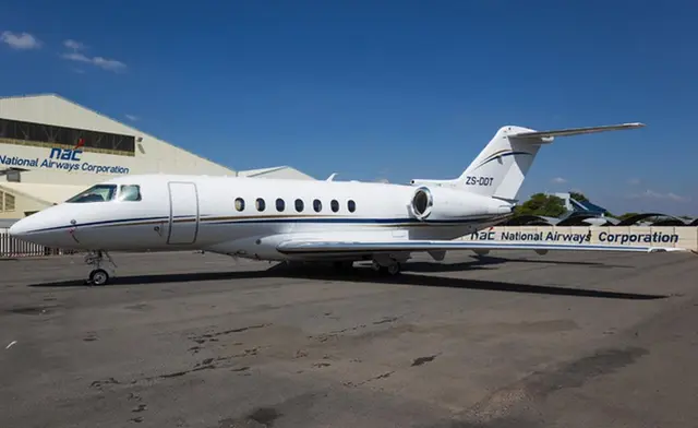 Hawker 4000