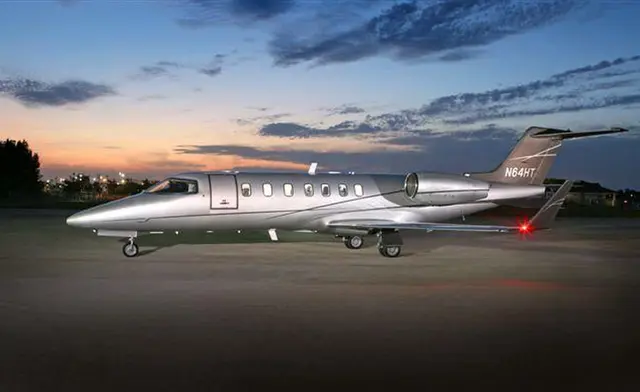 Learjet 40