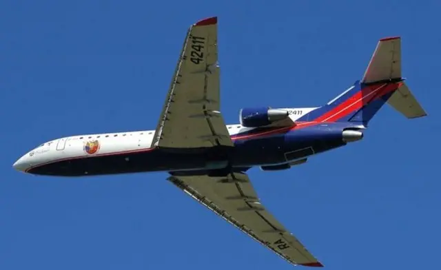 Yak 42 D
