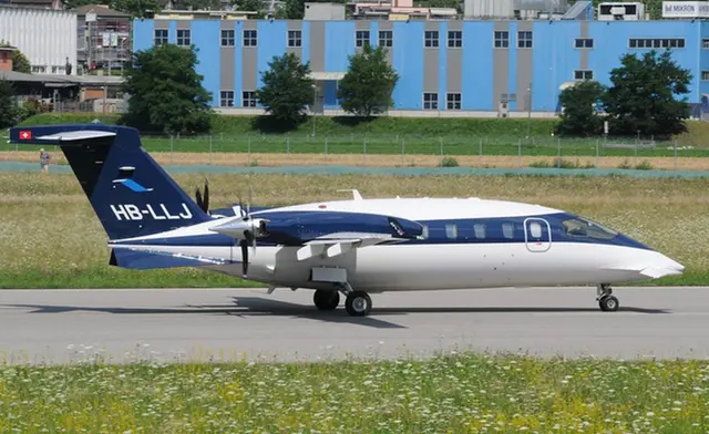 Piaggio Avanti II