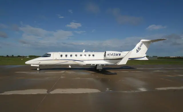 Learjet 45