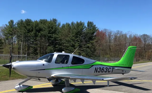 Cirrus SR 22
