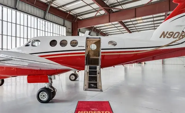 King Air 90F
